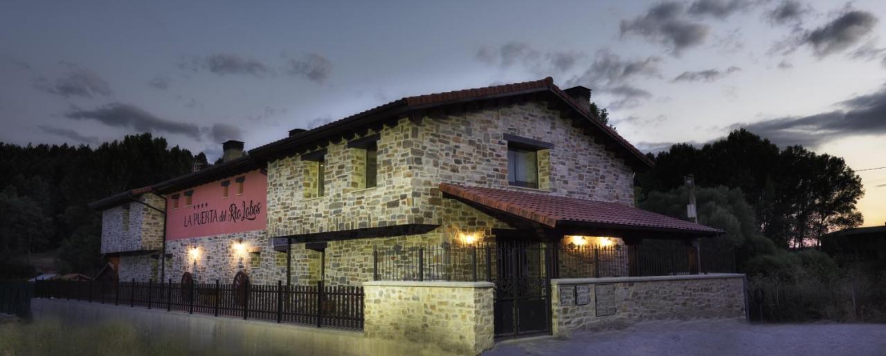 Casa Rural La Puerta Del Rio Lobos San Leonardo De Yague Exterior photo